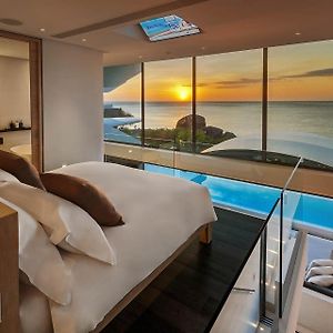 Ocean One-Bedroom Loft